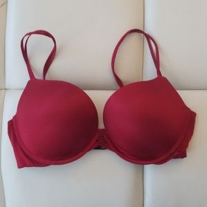 Victoria's Secret Very Sexy Red Push up Bra 36D